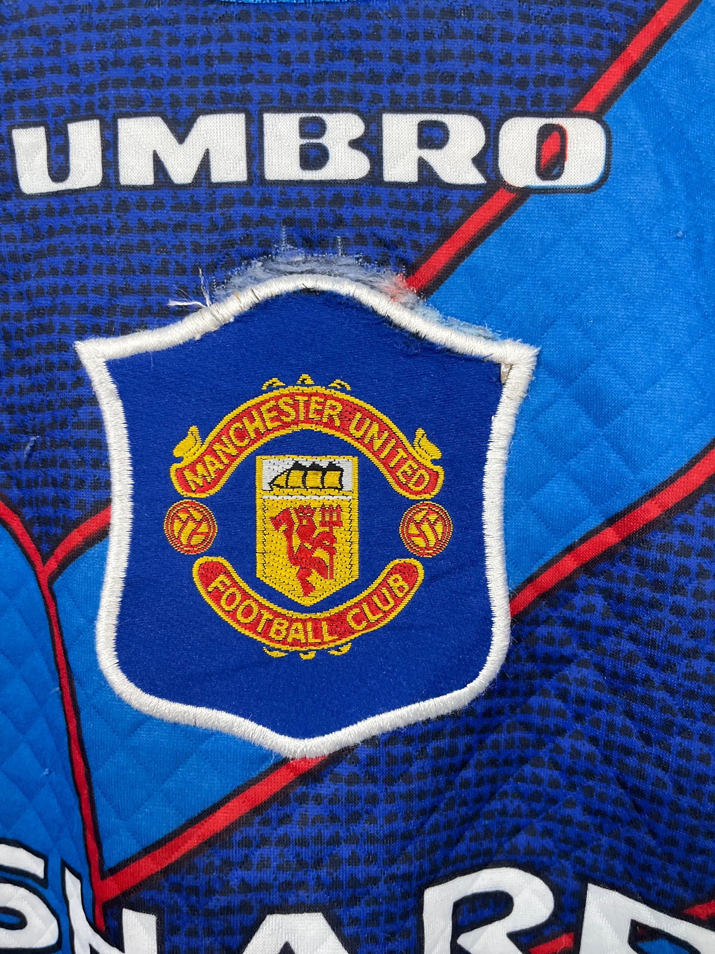 Manchester United 1995-96 GK away shirt, M size