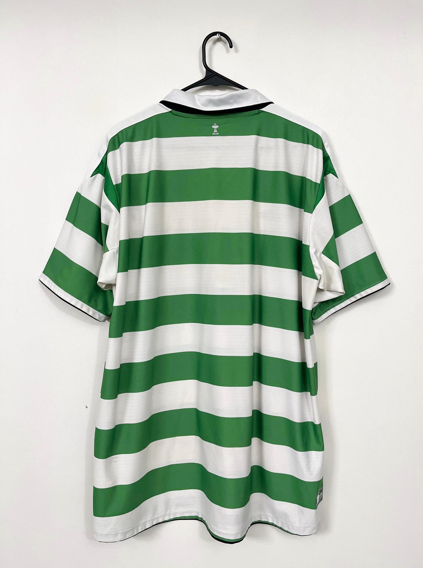 Celtic 2004-05 home shirt, XL size