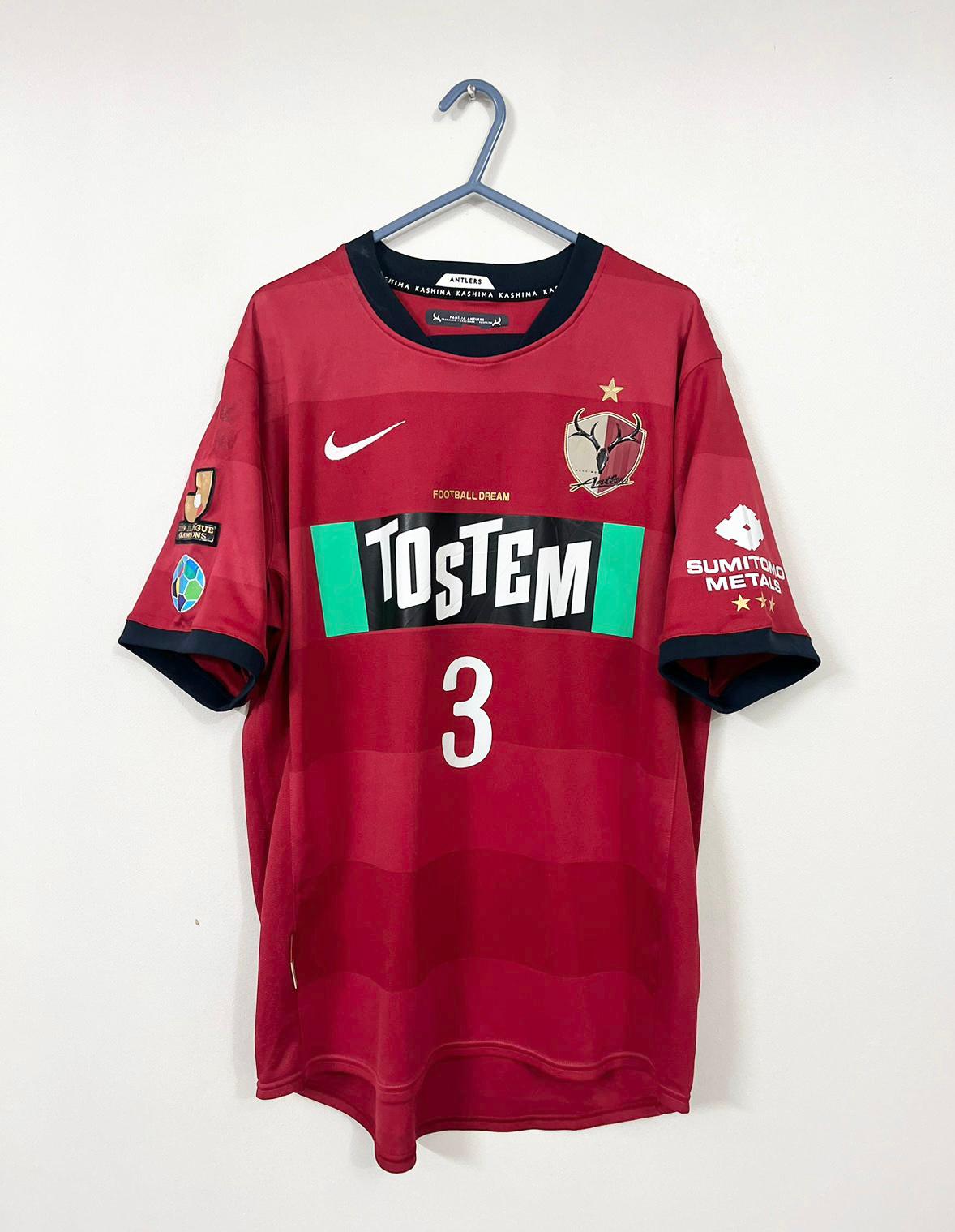 Kashima Antlers 2010 away shirt, L size