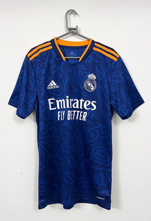 Real Madrid 2021-22 away shirt, bnwt S size