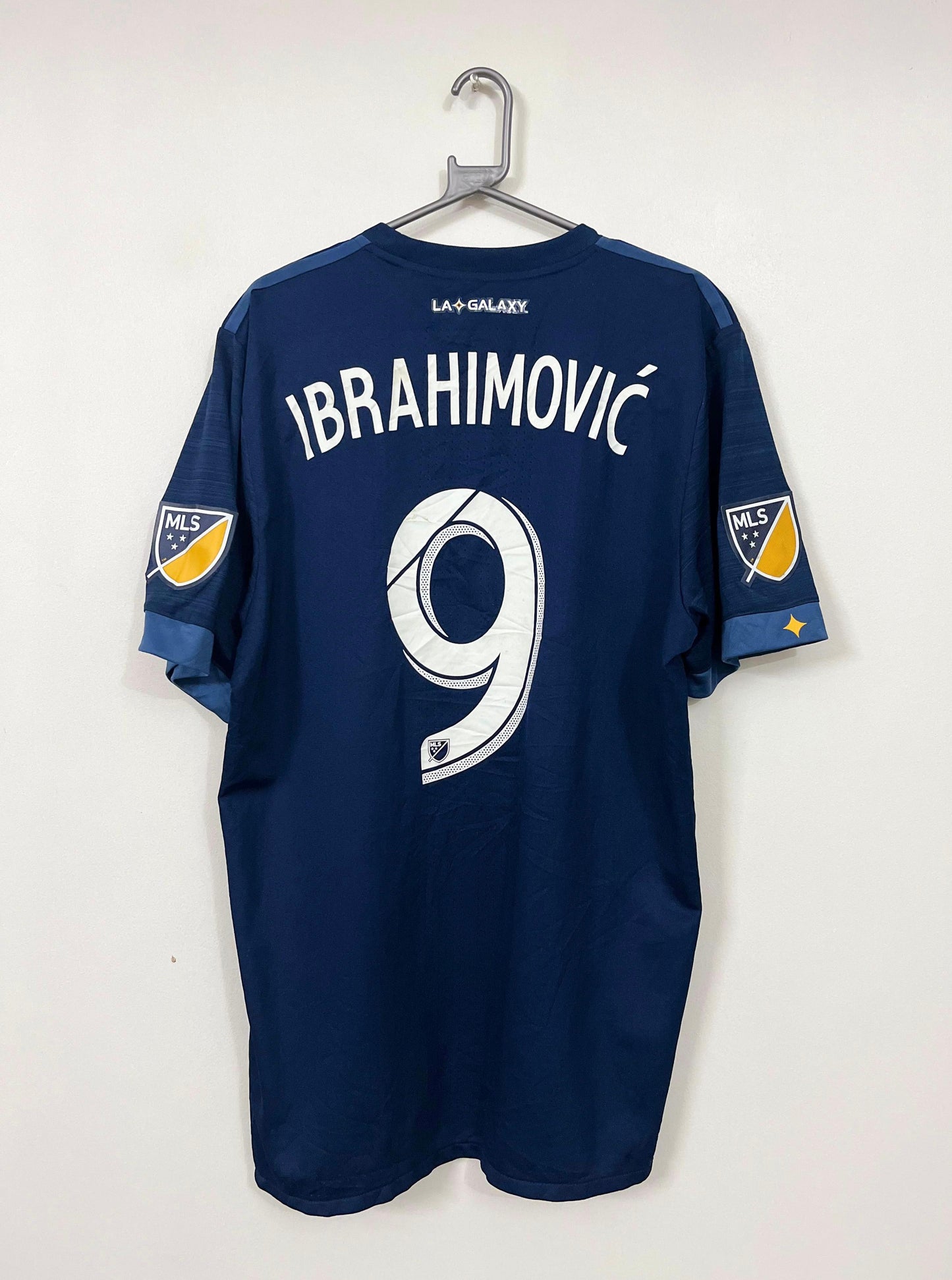 LA Galaxy 2017-18 away, Zlatan 9 L size