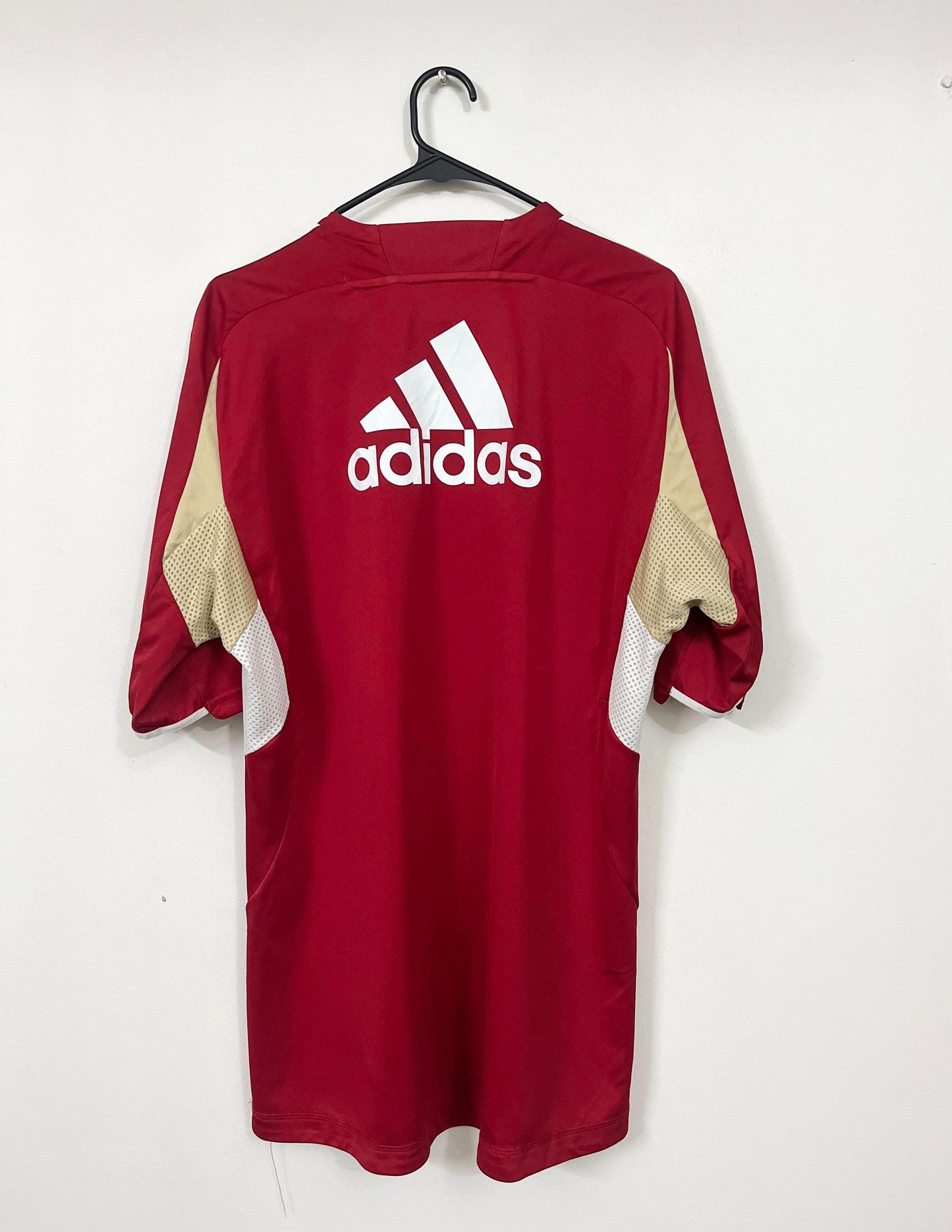 Bayern Munich 2011 training shirt, L size