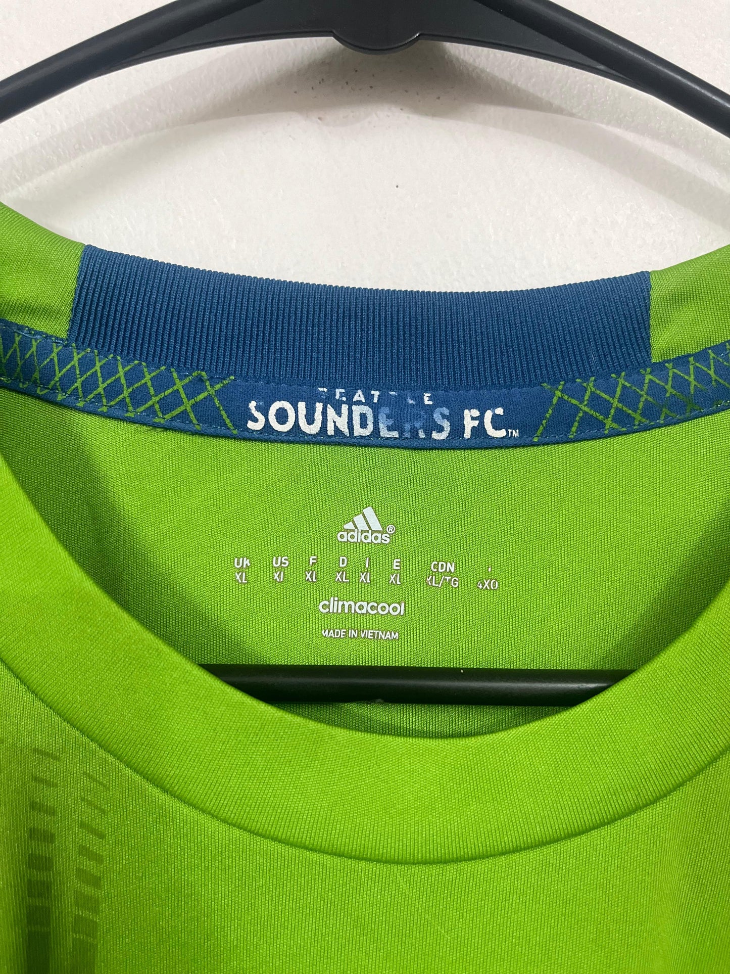 Seattle sounders fc 2012-13 home shirt, XL size