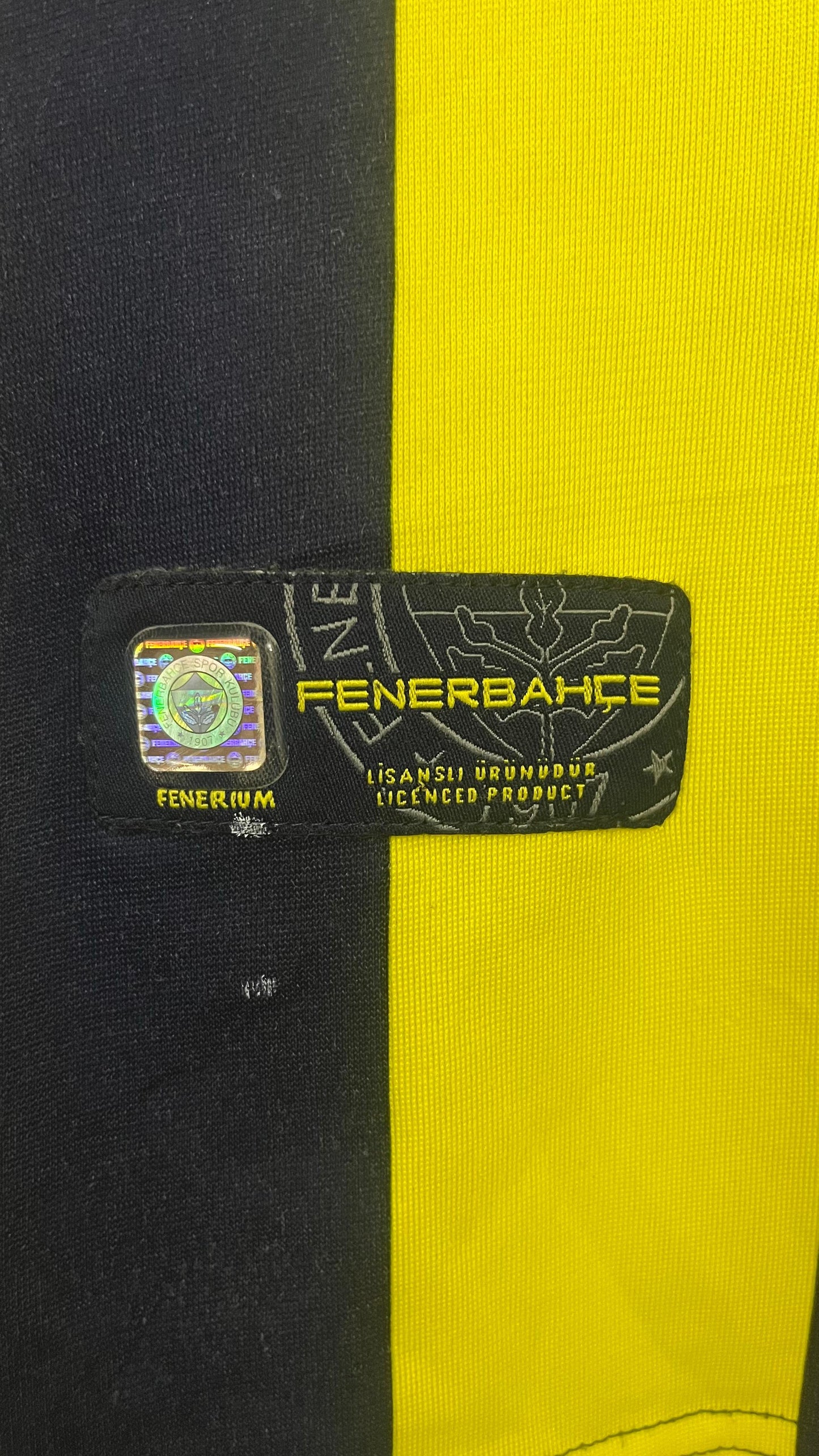 Fenerbache 2003-04 home shirt, XL size