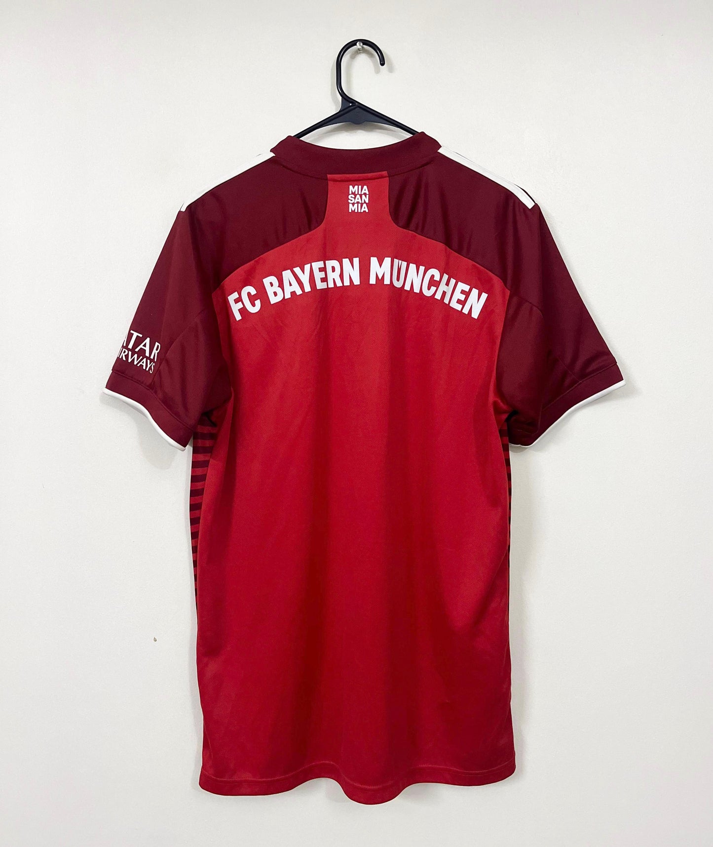 Bayern Munich 2021-22 bnwt M size